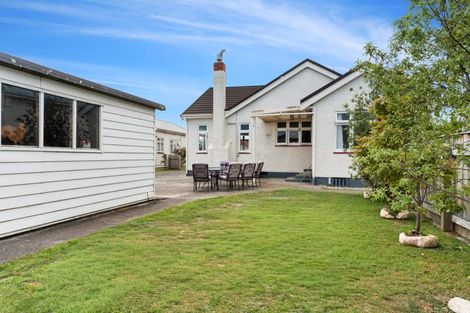 Photo of property in 204 High Street South, Carterton, 5713