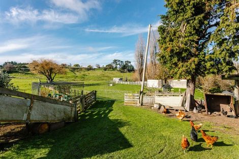 Photo of property in 36 Riverdale Road, Dannevirke, 4930