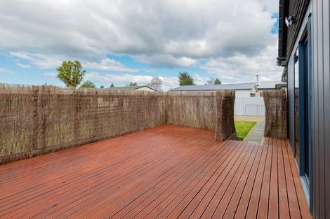 Photo of property in 1 Holmes Street, Waimate, 7924