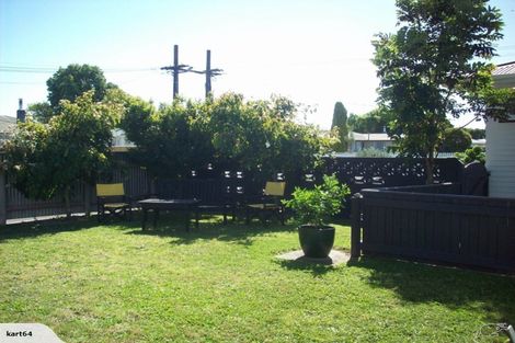 Photo of property in 75 Kettle Avenue, Awapuni, Palmerston North, 4412