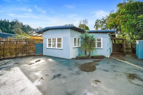 Photo of property in 609a Swanson Road, Swanson, Auckland, 0612