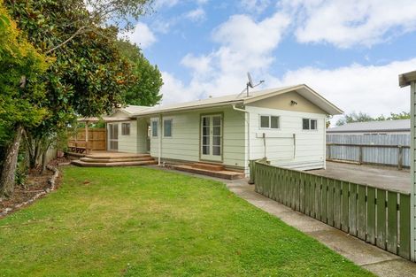 Photo of property in 33 Rimu Street, Levin, 5510