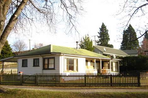 Photo of property in 48 Bedford Street, Arrowtown, 9302