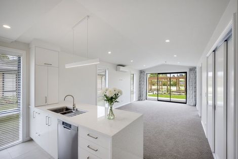 Photo of property in 55 Read Crescent, Clive, 4102