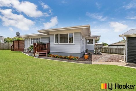 Photo of property in 37 Hooper Avenue, Pukekohe, 2120