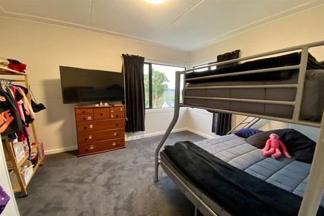 Photo of property in 12 Cossens Street, Balclutha, 9230