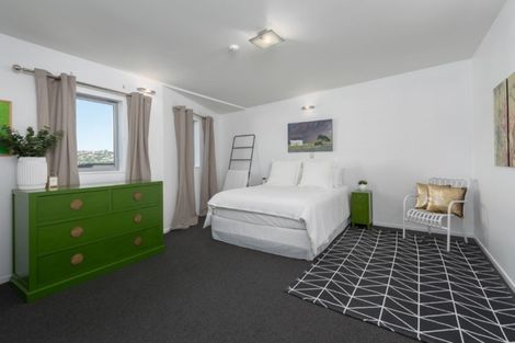 Photo of property in 7a Aranui Street, Miramar, Wellington, 6022