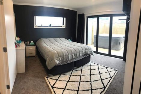 Photo of property in 9a Belvedere Crescent, Takaro, Palmerston North, 4412