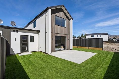 Photo of property in 8 Woods Crescent, Cromwell, 9310