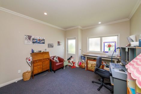Photo of property in 22 Kebbell Terrace, Ohau, Levin, 5570