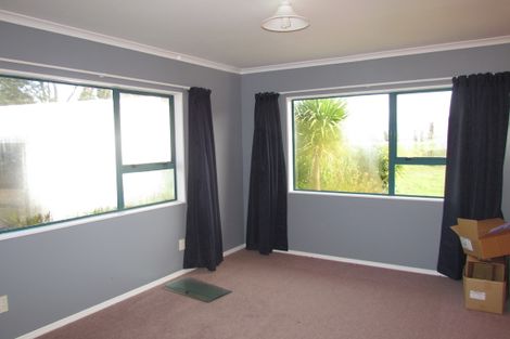 Photo of property in 1405 Masterton Castlepoint Road, Tauweru, Masterton, 5889