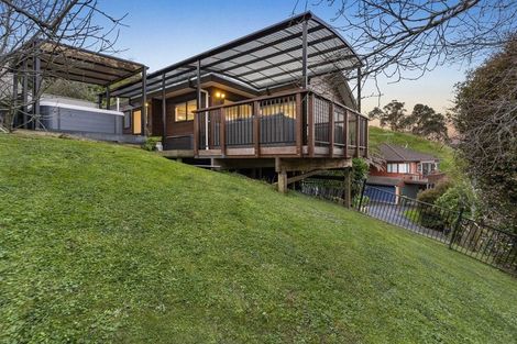 Photo of property in 1/6 Honeysuckle Lane, Mairangi Bay, Auckland, 0630