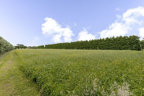 Photo of property in 280 Corbett Road, Paraite, New Plymouth, 4373