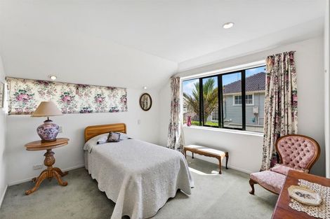 Photo of property in 12a Saltburn Road, Milford, Auckland, 0620