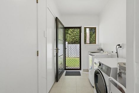 Photo of property in 16 Graham Place, Bellevue, Tauranga, 3110