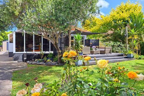 Photo of property in 24 Maxwell Avenue, Durie Hill, Whanganui, 4500