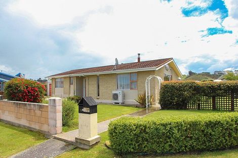 Photo of property in 10 Otter Street, Oamaru North, Oamaru, 9400