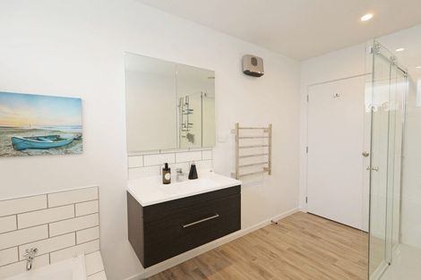 Photo of property in 53 Queen Street, Winton, 9720