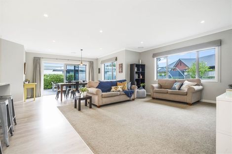 Photo of property in 16 Bree Place, Flagstaff, Hamilton, 3210