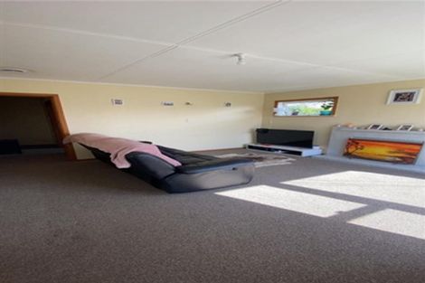 Photo of property in 6 Linley Place, Levin, 5510