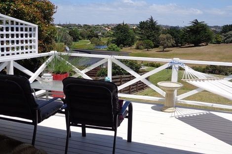 Photo of property in 31 Shakespear Road, Army Bay, Whangaparaoa, 0930