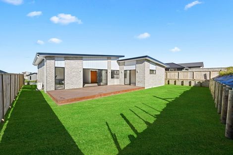 Photo of property in 52 Pinehurst Crescent, Morrinsville, 3300