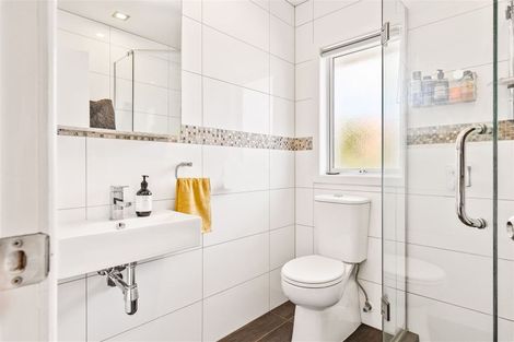 Photo of property in 57 Waipani Road, Te Atatu Peninsula, Auckland, 0610