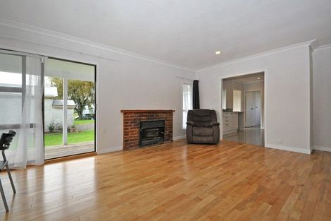 Photo of property in 143 Karioitahi Road, Waiuku, 2683