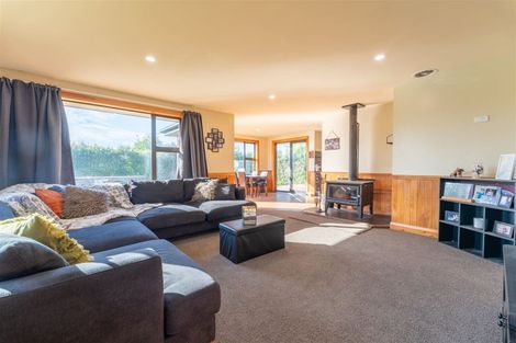 Photo of property in 18 Maclean Street, Glenavy, Waimate, 7980