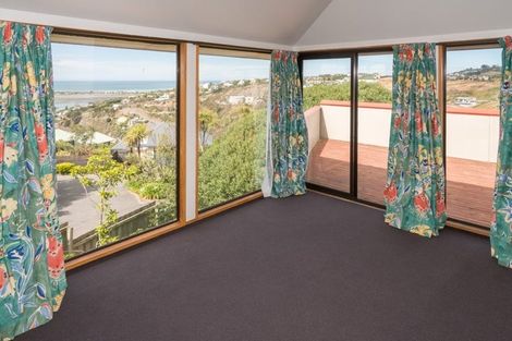 Photo of property in 10 Santa Maria Avenue, Mount Pleasant, Christchurch, 8081
