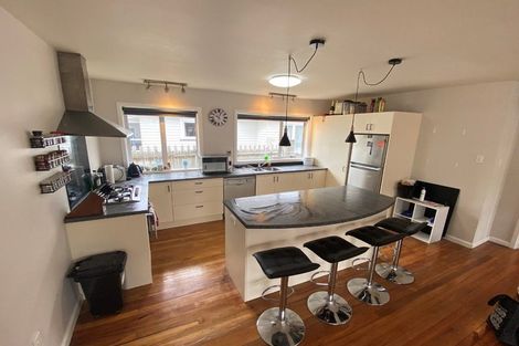 Photo of property in 155 Memorial Avenue, Burnside, Christchurch, 8053