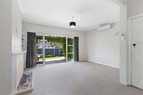 Photo of property in 46 Otara Street, Ilam, Christchurch, 8053