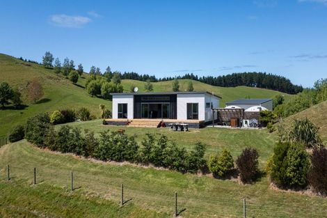 Photo of property in 44 Timoti Road, Waimarama, Havelock North, 4294