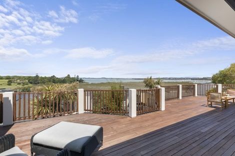 Photo of property in 44 Bannings Way, Hobsonville, Auckland, 0618