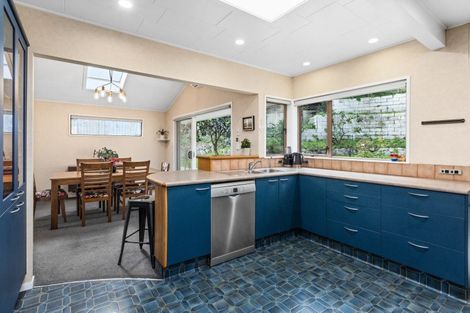 Photo of property in 8 Denholm Road, Hospital Hill, Napier, 4110