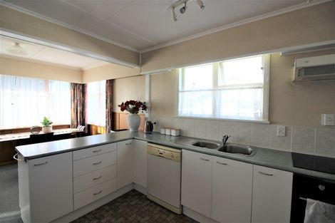 Photo of property in 22 Christian Street, Dannevirke, 4930