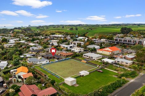 Photo of property in 1156a South Road, Oakura, 4314