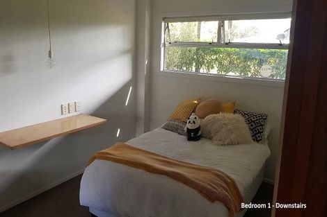 Photo of property in 84a Marine Parade, Mellons Bay, Auckland, 2014