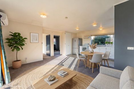 Photo of property in 12-12a Campbell Street, Maori Hill, Timaru, 7910
