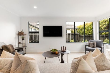 Photo of property in 37b Elm Tree Avenue, Frankton, Queenstown, 9300