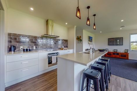 Photo of property in 372 Hauraki Road, Orongo, Thames, 3574