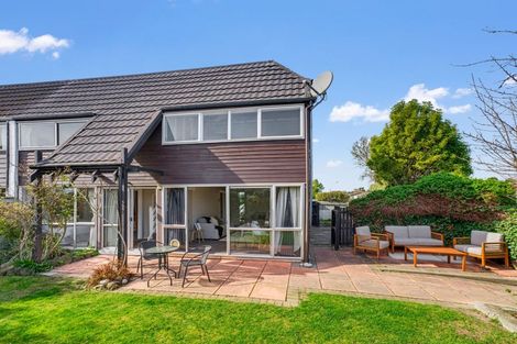 Photo of property in 1 Quinton Place, Bishopdale, Christchurch, 8053