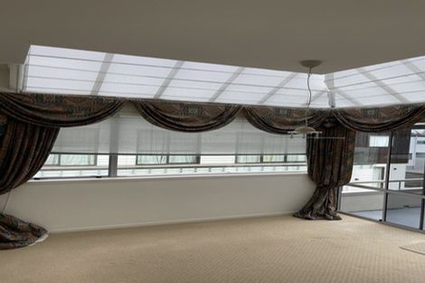 Photo of property in 2/14 Takutai Avenue, Bucklands Beach, Auckland, 2012