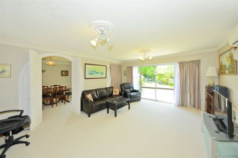 Photo of property in 368a Yaldhurst Road, Russley, Christchurch, 8042