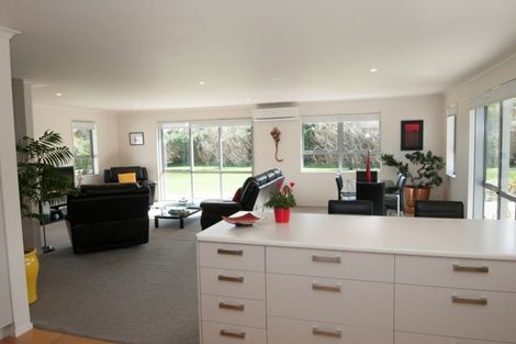 Photo of property in 1 Seascape Crescent, Waipu, 0582