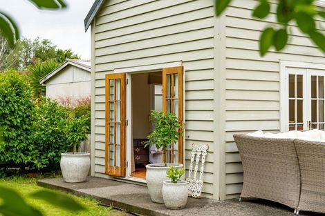 Photo of property in 269 High Street North, Carterton, 5713