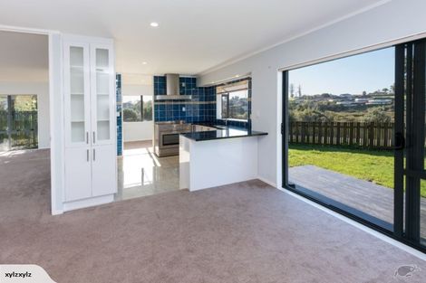 Photo of property in 18 Nedlands Place, Burswood, Auckland, 2013