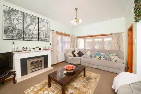 Photo of property in 125 Heretaunga Street, Palmerston North, 4414