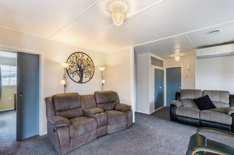 Photo of property in 9 Taniwha Street, Mangakino, 3421