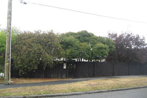 Photo of property in 2 Mundys Road, Dallington, Christchurch, 8061